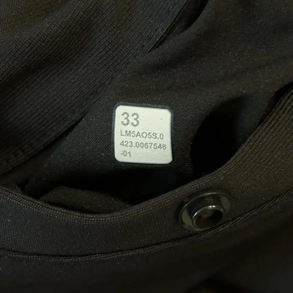 Lululemon Mens ABC Trouser Classic Fit Black Size 33x26 Short Workwear Golf
